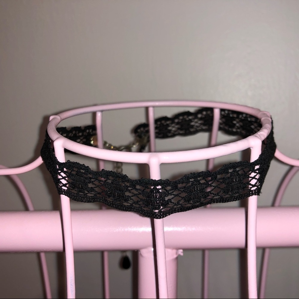 Black lace choker with adjustable clasp